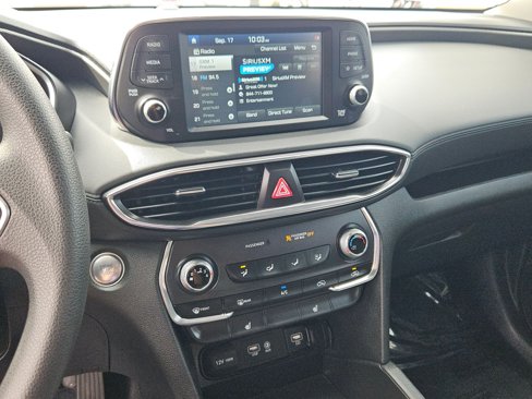 Used 2020 Hyundai Santa Fe SEL image 13