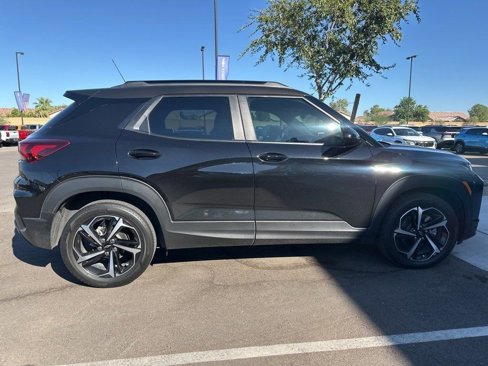 Used 2022 Chevrolet TrailBlazer RS w/ Sun and Liftgate Package image 4