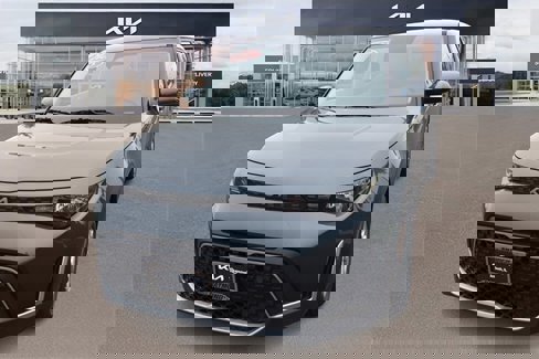 New 2025 Kia Soul LX w/ LX Technology Package image 7