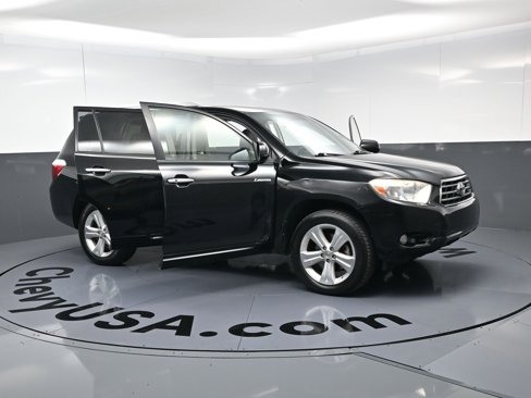 Used 2010 Toyota Highlander Limited image 24