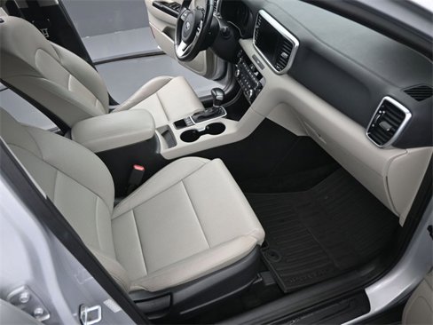 Used 2020 Kia Sportage EX image 17