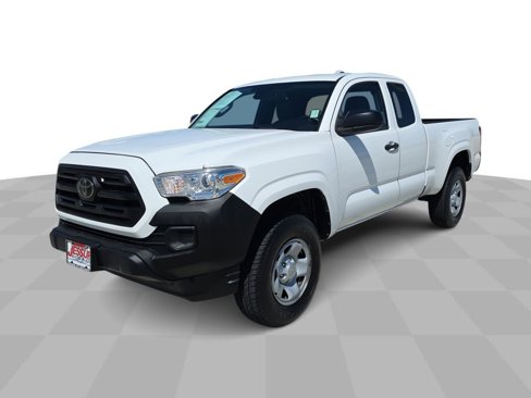 Used 2018 Toyota Tacoma SR image 1