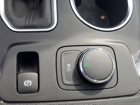 Used 2019 Chevrolet Traverse LS w/ LPO, Floor Liner Package image 25