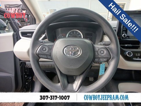 Used 2022 Toyota Corolla LE image 15