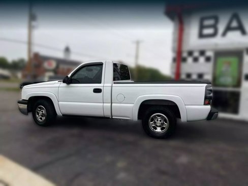 Used 2004 Chevrolet Silverado 1500 2WD Regular Cab image 5