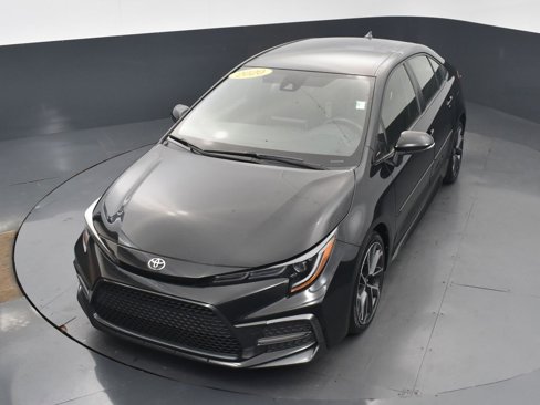 Used 2020 Toyota Corolla SE image 38