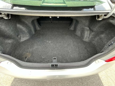 Used 2013 Toyota Camry SE image 15