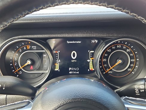 Used 2021 Jeep Wrangler Unlimited Sahara w/ Dual Top Group image 33