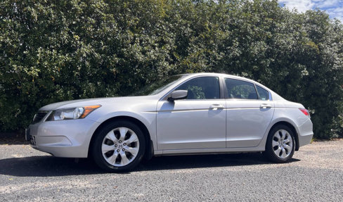 Used 2009 Honda Accord EX-L image 1