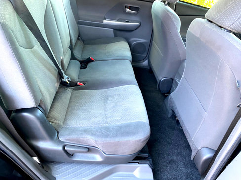 Used 2014 Toyota Prius V Three image 59