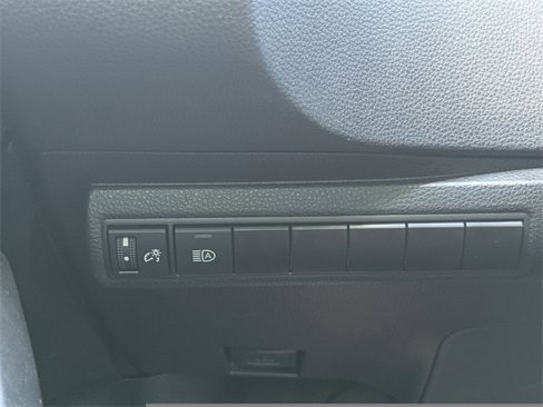 Used 2024 Toyota Corolla LE image 24