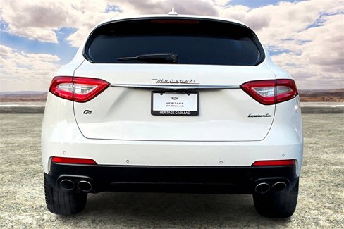 Used 2018 Maserati Levante image 6