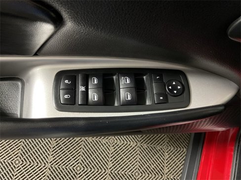 Used 2020 Dodge Journey SE w/ SE Popular Equipment Group image 16