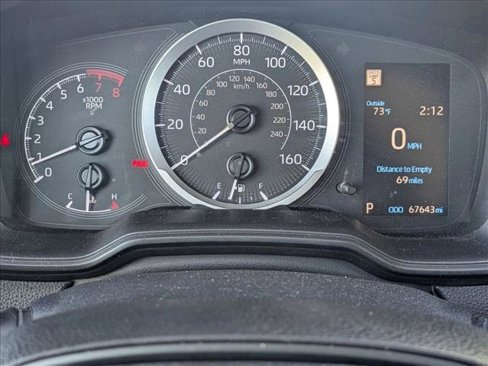 Used 2022 Toyota Corolla LE image 11