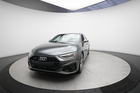 Used 2025 Audi A4 2.0T Premium image 33