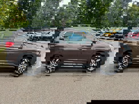 Used 2019 Subaru Ascent Limited image 8