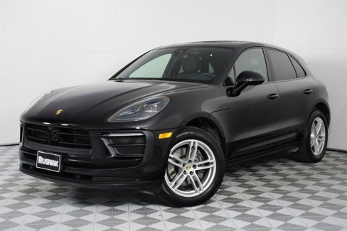 Certified 2025 Porsche Macan image 35