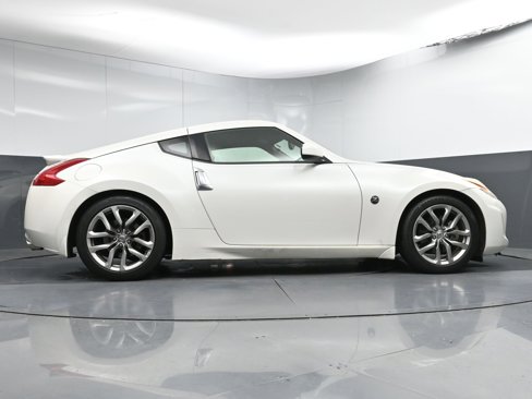 Used 2014 Nissan 370Z Touring w/ Aerodynamics Package image 21