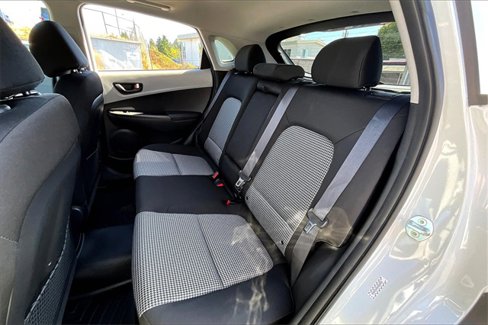 Used 2021 Hyundai Kona SEL Plus w/ Cargo Package image 23