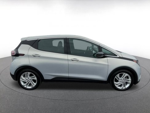 Used 2023 Chevrolet Bolt LT w/ Driver Confidence Package image 16