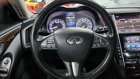 Used 2015 INFINITI Q50 Premium w/ Deluxe Touring Package image 23