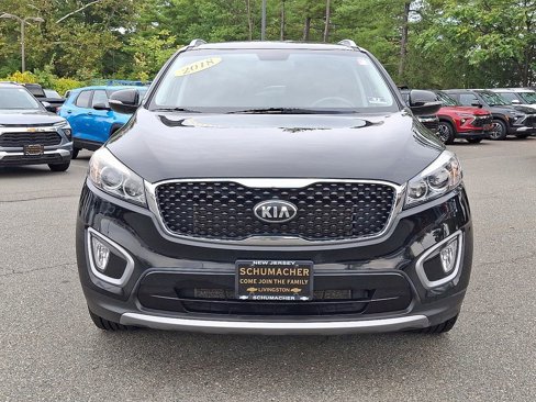 Used 2018 Kia Sorento EX image 2