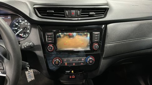 Used 2020 Nissan Rogue S image 22
