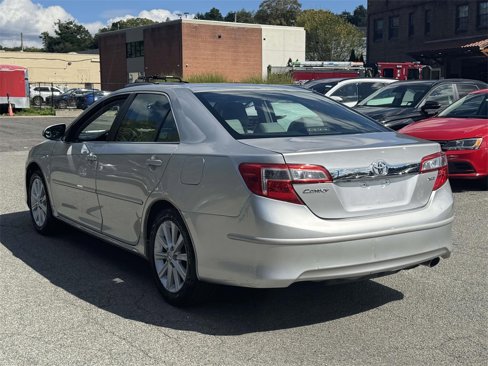 Used 2012 Toyota Camry image 7