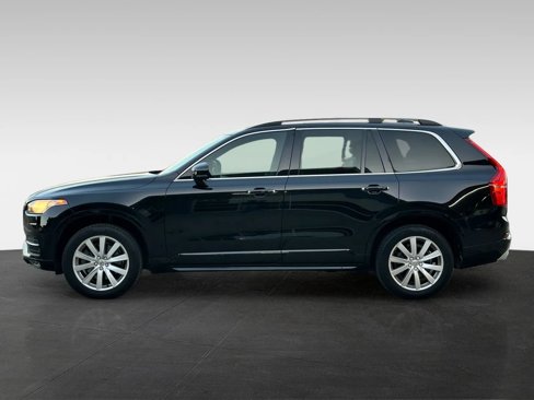 Used 2016 Volvo XC90 T6 Momentum w/ Vision Package image 4
