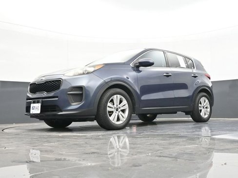 Used 2017 Kia Sportage LX image 47
