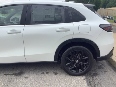 Certified 2023 Honda HR-V Sport image 9