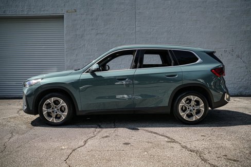 Used 2023 BMW X1 xDrive28i image 9