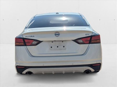 Used 2019 Nissan Altima 2.5 SV image 5