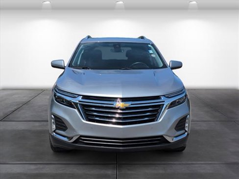 Used 2023 Chevrolet Equinox Premier image 6