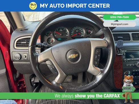 Used 2014 Chevrolet Suburban LT w/ Luxury Package image 9