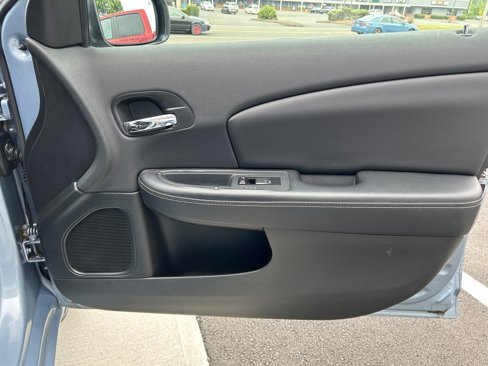 Used 2012 Chrysler 200 Limited image 15