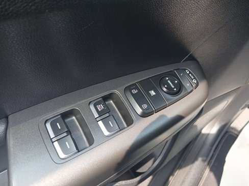 Used 2020 Kia Sportage LX w/ LX Popular Package image 26