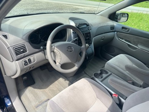 Used 2007 Toyota Sienna CE image 22