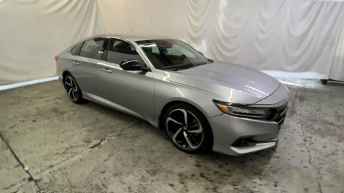 Certified 2022 Honda Accord Sport image 2