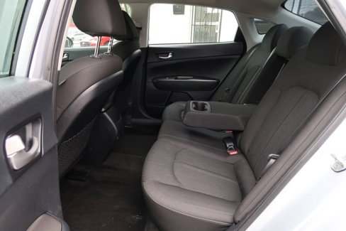 Used 2020 Kia Optima LX image 7