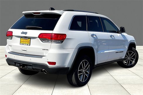 Used 2017 Jeep Grand Cherokee Limited w/ Luxury Group II image 13