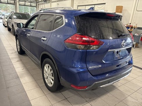 Certified 2020 Nissan Rogue SV image 7