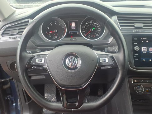 Used 2019 Volkswagen Tiguan SE image 26