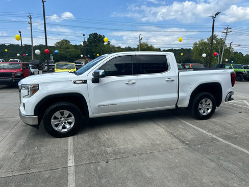 Used 2021 GMC Sierra 1500 SLE image 2