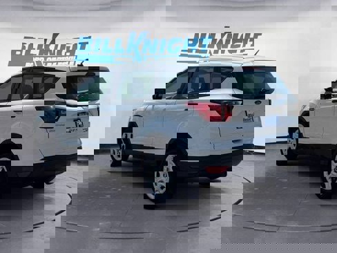 Used 2019 Ford Escape S image 3