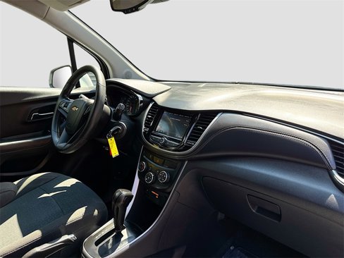 Used 2020 Chevrolet Trax LS w/ Tint and Cruise Package image 26
