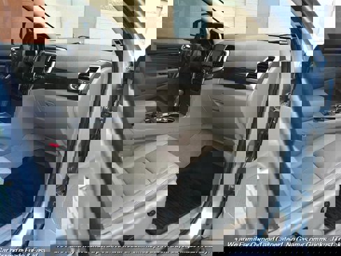 Used 2013 Jeep Grand Cherokee Laredo image 27