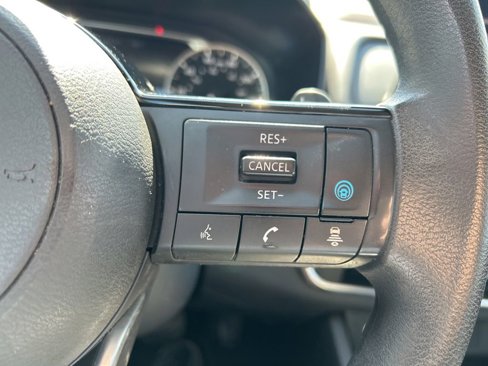 Used 2023 Nissan Rogue SV image 21