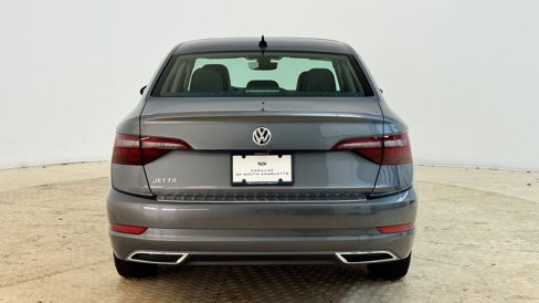 Used 2020 Volkswagen Jetta SEL Premium image 9
