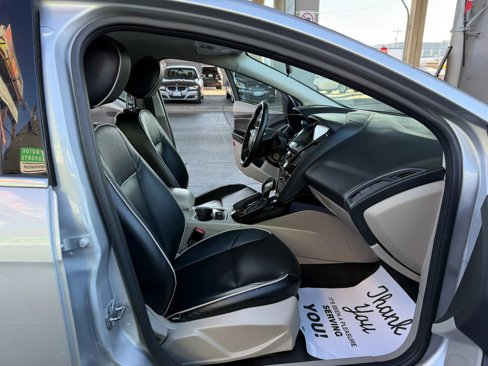 Used 2014 Ford Focus Electric Hatchback image 19
